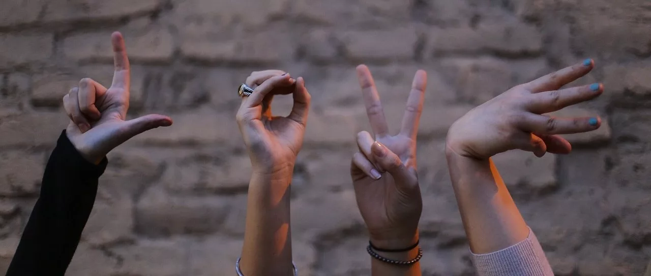 people-hands Friends